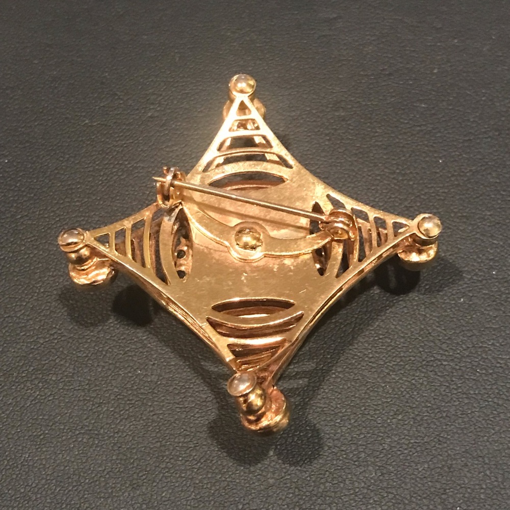 Art Deco Brooch Estate Find - Picture 3 of 8